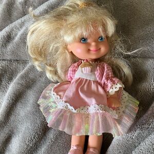 Mattel Cherry Merry Muffin Doll 1988